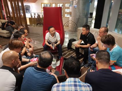 让中国企业家更有眼界——多多28创始人李厚德率领企业家学员游学越南站
